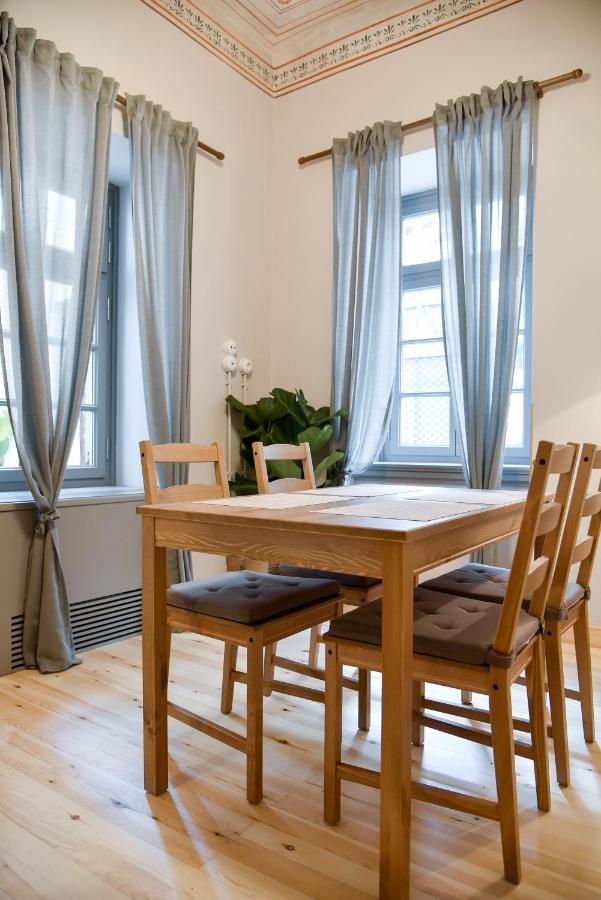 Erst Guest House Atena Exterior foto